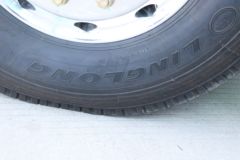 长征汽车 Q1 6X4 换电式纯电动牵引车(宁德时代)(CZ4251SU40BEV)282kWh