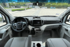 安凯客车 Q5 9座 5.3米纯电动商务车