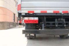 东风 多利卡D6-L 超能版标准版 140马力 4.17米单排栏板轻卡(国六)(速比4.875)(EQ1046S8CD2) 东风 多利卡D6-L 超能版标准版 140马力 4.17米单排栏板轻卡(国六)(速比4.875)(EQ1046S8CD2)