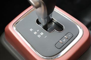 ������� ���ö��� 152���� 4.14��AMT�Զ���������ʽ�Ῠ(����)ͼƬ