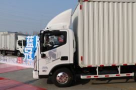 金奥铃&nbsp;载货车外观                                                图片