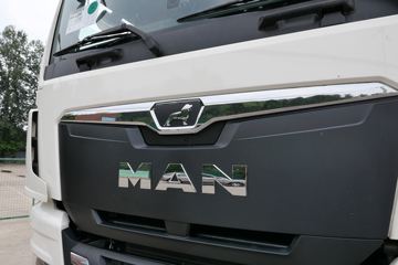 ��(MAN) ��TGXϵ���ؿ� 470���� 4X2 ǣ����(TGX18.470)ͼƬ