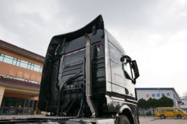 TGX&nbsp;牵引车外观                                                图片