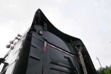 ��(MAN) ��TGXϵ���ؿ� 470���� 4X2 ǣ����(TGX18.470)(��ɫ)ͼƬ