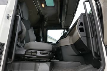 ��(MAN) ��TGXϵ���ؿ� 470���� 4X2 ǣ����(TGX18.470)ͼƬ