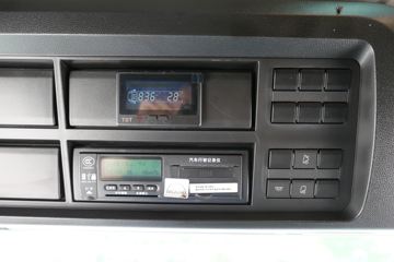 ��(MAN) ��TGXϵ���ؿ� 470���� 4X2 ǣ����(TGX18.470)ͼƬ