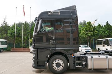 ��(MAN) ��TGXϵ���ؿ� 470���� 4X2 ǣ����(TGX18.470)(��ɫ)ͼƬ