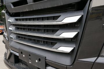 ��(MAN) ��TGXϵ���ؿ� 470���� 4X2 ǣ����(TGX18.470)(��ɫ)ͼƬ