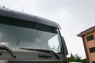 ��(MAN) ��TGXϵ���ؿ� 470���� 4X2 ǣ����(TGX18.470)(��ɫ)ͼƬ