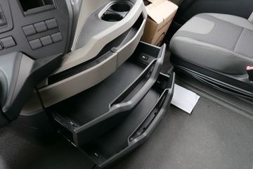 ��(MAN) ��TGXϵ���ؿ� 470���� 4X2 ǣ����(TGX18.470)ͼƬ