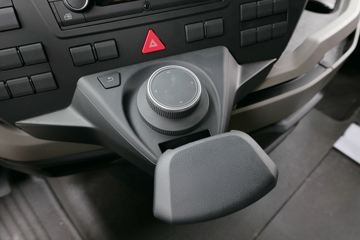 ��(MAN) ��TGXϵ���ؿ� 470���� 4X2 ǣ����(TGX18.470)ͼƬ