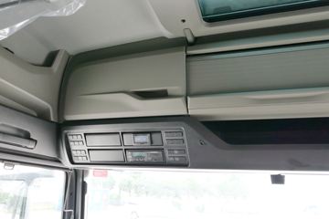 ��(MAN) ��TGXϵ���ؿ� 470���� 4X2 ǣ����(TGX18.470)(��ɫ)ͼƬ