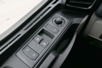 ��(MAN) ��TGXϵ���ؿ� 470���� 4X2 ǣ����(TGX18.470)ͼƬ