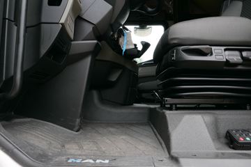 ��(MAN) ��TGXϵ���ؿ� 470���� 4X2 ǣ����(TGX18.470)ͼƬ