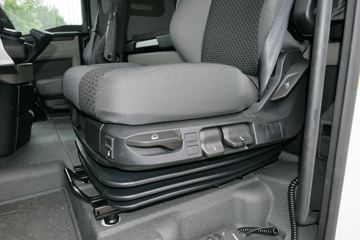 ��(MAN) ��TGXϵ���ؿ� 470���� 4X2 ǣ����(TGX18.470)ͼƬ