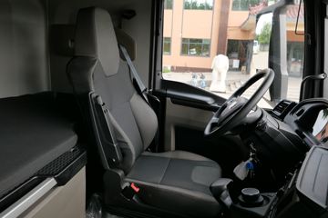 ��(MAN) ��TGXϵ���ؿ� 470���� 4X2 ǣ����(TGX18.470)(��ɫ)ͼƬ