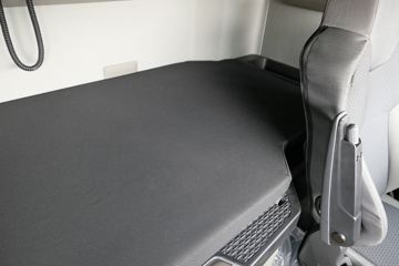 ��(MAN) ��TGXϵ���ؿ� 470���� 4X2 ǣ����(TGX18.470)(��ɫ)ͼƬ