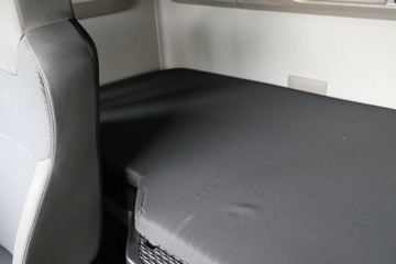 ��(MAN) ��TGXϵ���ؿ� 470���� 4X2 ǣ����(TGX18.470)(��ɫ)ͼƬ