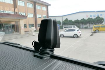 ��(MAN) ��TGXϵ���ؿ� 470���� 4X2 ǣ����(TGX18.470)(��ɫ)ͼƬ