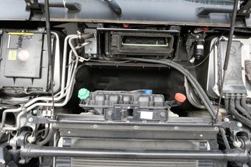 ��(MAN) ��TGXϵ���ؿ� 470���� 4X2 ǣ����(TGX18.470)(��ɫ)ͼƬ