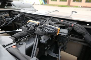 ��(MAN) ��TGXϵ���ؿ� 470���� 4X2 ǣ����(TGX18.470)(��ɫ)ͼƬ