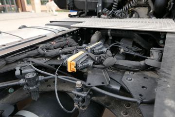 ��(MAN) ��TGXϵ���ؿ� 470���� 4X2 ǣ����(TGX18.470)(��ɫ)ͼƬ