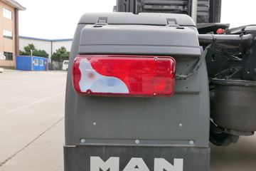 ��(MAN) ��TGXϵ���ؿ� 470���� 4X2 ǣ����(TGX18.470)(��ɫ)ͼƬ