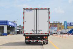 中国重汽HOWO 悍将 150马力 4X2 4.1米冷藏车(ZZ5047XLCH3315F145)