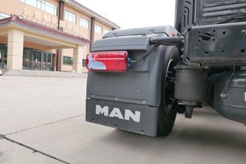 ��(MAN) ��TGXϵ���ؿ� 470���� 4X2 ǣ����(TGX18.470)(��ɫ)ͼƬ