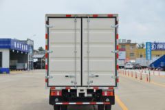 中国重汽HOWO 悍将 115马力 4.15米单排厢式轻卡(国六)(ZZ5047XXYC3314F145)