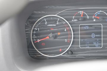 ���� �������� BUFF�� 158���� 4.17�׵��������Ῠ(����)(BJ1048V9JDA-AB2)ͼƬ