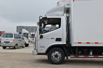 ���� �������� 131���� 4X2 4.085����س�(����)ͼƬ