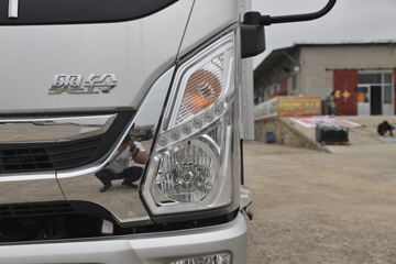 ���� �������� 131���� 4X2 4.085����س�(����)ͼƬ