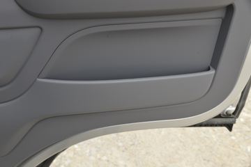 ���� �������� 131���� 4X2 4.085����س�(����)ͼƬ