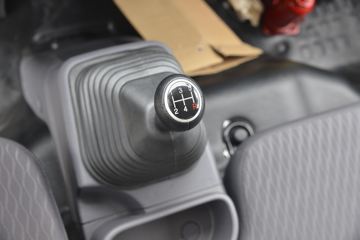 ���� �������� 131���� 4X2 4.085����س�(����)ͼƬ