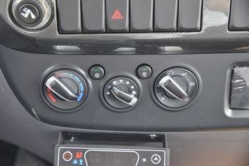 ���� �������� 131���� 4X2 4.085����س�(����)ͼƬ