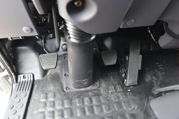 ���� �������� 131���� 4X2 4.085����س�(����)ͼƬ