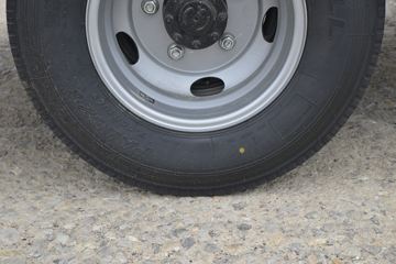 ���� �������� 131���� 4X2 4.085����س�(����)ͼƬ