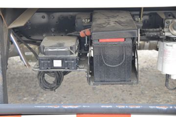 ���� �������� 131���� 4X2 4.085����س�(����)ͼƬ