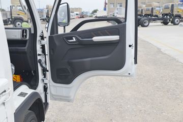 ���� ����M�� 1.5L 136���� ���� 3.7�׵�������С��(����)ͼƬ