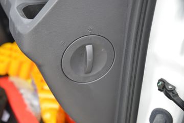 ���� ����M�� 1.5L 136���� ���� 3.7�׵�������С��(����)ͼƬ