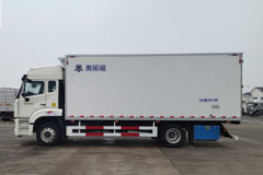 中国重汽 豪沃N5G 270马力 4X2 6.8米冷藏车(奥拓福牌)(APW5180XLCN5G7)