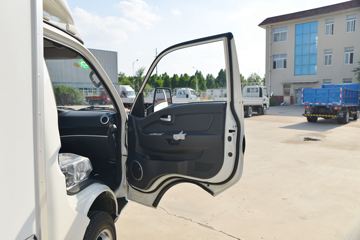 ���� ��X1 2.0L 122���� ����/CNG 3.63�׵�����ʽ΢��(����)(KMC5039XXYNG318D6)ͼƬ