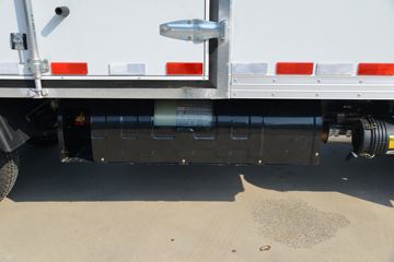 ���� ��X1 2.0L 122���� ����/CNG 3.63�׵�����ʽ΢��(����)(KMC5039XXYNG318D6)ͼƬ