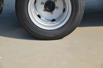 ���� ��X1 2.0L 122���� ����/CNG 3.63�׵�����ʽ΢��(����)(KMC5039XXYNG318D6)ͼƬ