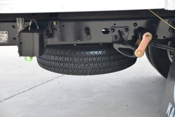 ���� ��X1 2.0L 122���� ����/CNG 3.63�׵�����ʽ΢��(����)(KMC5039XXYNG318D6)ͼƬ