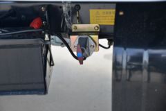 凯马 锐航X1 2.0L 122马力 汽油/CNG 3.63米单排厢式微卡(国六)(KMC5039XXYNG318D6)