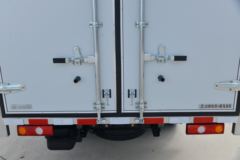 凯马 锐航X1 2.0L 122马力 汽油/CNG 3.63米单排厢式微卡(国六)(KMC5039XXYNG318D6)