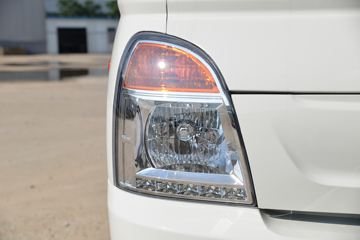  X1 2.0L 122 /CNG 2.72˫΢()(KMC1039NG318S6)ͼƬ
