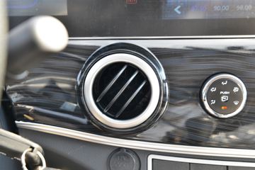  X1 2.0L 122 /CNG 2.72˫΢()(KMC1039NG318S6)ͼƬ